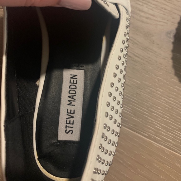 NWOT Steve Madden Studded Loafers - Picture 4 of 5